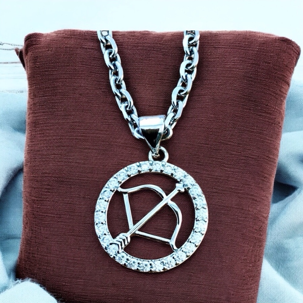 🆕 Sagittarius Crystal Pendant Necklace  Gold Plating Over Alloy